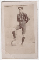 Carte Photo Joueur De Football Nommé Aimé Gachon équipe à Identifier S M Superbe Tenue - Voetbal