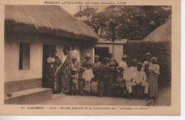 DAHOMEY  17  COVE  GROUPE FAMILIAL  DE LA CORPORATION  ARTISANS DU CYIVRE - Dahomey