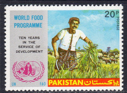 Pakistan 1973 10th Anniversary Of World Food Programme, MNH, SG 358 (E) - Pakistan