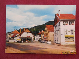 CPM GF - Rothau - Rue De Schirmeck - Rothau