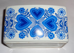 Superb Arabia Finland Salt Box - Sirpa - Blue & White Hearts & Flowers - Design - Autres & Non Classés