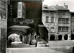 Villefranche De Rouergue * Place Et Arcades * " Le Narrateur " - Villefranche De Rouergue