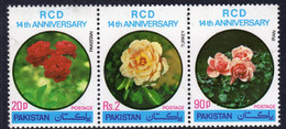 Pakistan 1978 Regional Co-operation Roses Flowers Strip Of 3, MNH, SG 456/8 (E) - Pakistan