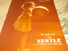 ANCIENNE PUBLICITE ROBUSTE SANTE SIGNEE   NESTLE 1937 - Chocolat