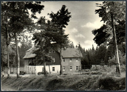 B7617 - Marienberg Gelobtland Betriebsferienheim Neues Haus - RILI Foto Ritschel Geyer - Fahrzeug Auto Car Oldtimer - Marienberg