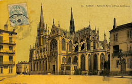 032 511 - CPA - France - Eglise - Lot De 5 Cartes Différentes - Eglises Et Cathédrales