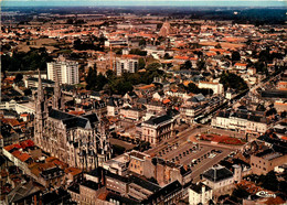 Cholet * Vue Générale Aérienne * Place Travot - Cholet