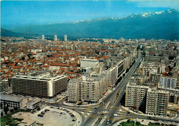 Grenoble * Vue Générale * Les Grands Boulevards Et La Chaine De Belledonne - Grenoble