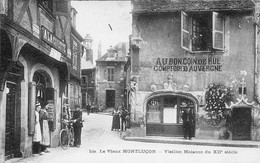 Montluçon           03          Vieilles Maisons Du XII ème  Comptoir D'Auvergne         (voir Scan) - Montlucon