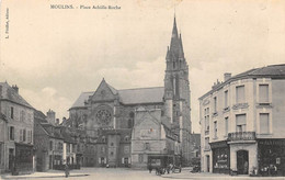 Moulins          03        La Place Achille Roche      (voir Scan) - Moulins