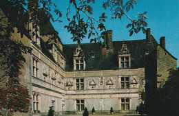 Château De MONTAL. - La Cour Intérieure. CPM - Andere & Zonder Classificatie