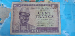 GUINEA 100 FRANCS 1958 P7 USED - Guinea