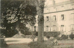 Mayenne * Le Grand Hôtel * Les Jardins - Mayenne