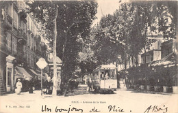 06-NICE-AVENUE DE LA GARE - Straßenverkehr - Auto, Bus, Tram