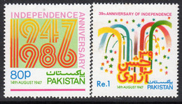 Pakistan 1986 39th Anniversary Of Independence Set Of 2, MNH, SG 695/6 (E) - Pakistan