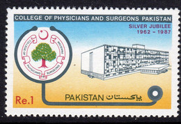 Pakistan 1987 25th Anniversary Of College Of Surgeons, MNH, SG 731 (E) - Pakistan