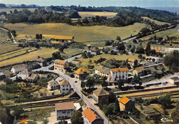 CPSM 38 ST ANDRE LE GAZ LE QUARTIER DE LA GARE     Grand Format  15 X 10,5 Cm - Saint-André-le-Gaz