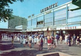 BAGNEUX - Le Centre Commercial - Bagneux