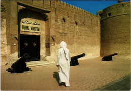 PC CPA U.A.E. , DUBAI, DUBAI MUSEUM, REAL PHOTO POSTCARD (b16369) - Ver. Arab. Emirate