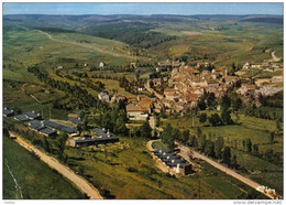 Carte Postale 48. Le Bleymard  Vue Aérienne Trés Beau Plan - Le Bleymard