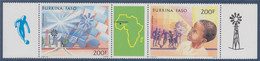 République Burkina Faso 2 Timbres + Vignette à Lomé 277A Jeunesse Et Développement - Burkina Faso (1984-...)