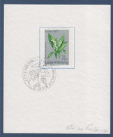 Sur Bristol Timbre 1er Jour Luxembourg 5.12.77 Bouquet De Muguet - Storia Postale