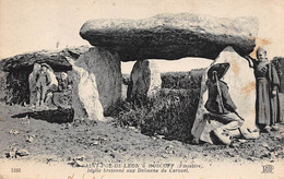 Thème: Dolmen Et Menhir:    Roscoff   29        Les Dolmens  De Caravel   (voir Scan) - Dolmen & Menhire