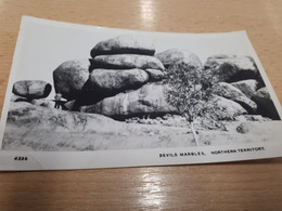 Postcard -Australia, Devils Marbles, Northern Territory   (29138) - Sin Clasificación