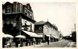 Houlgate * Rue Du Général Leclerc Et Hôtel Des Fleurs * Société Normande D'alimentation - Houlgate