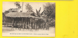 Maison Commune Dans Un Village Papouasie Nouvelle Guinée - Papouasie-Nouvelle-Guinée