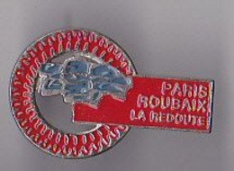 PIN'S THEME SPORTS / CYCLISME  PARIS  ROUBAIX  LA REDOUTE - Cyclisme