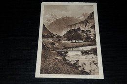 18681-        LAUTERBRUNNEN MIT BREITHORN - Lauterbrunnen