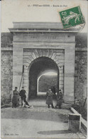 Ivry - Entrée Du Fort (animée Militaires) - Ivry Sur Seine