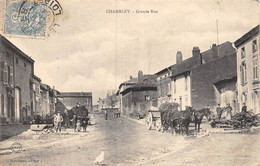 A-20-5228 : CHAMBLEY. GRANDE RUE . ATTELAGE CHARETTE CHEVAUX. CHEVAL - Chambley Bussieres