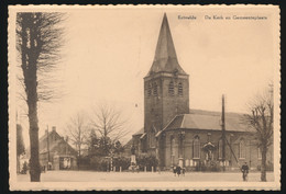 ERTVELDE  DE KERK EN GEMEENTEPLEIN - Evergem