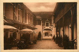 Avallon * Hostellerie De La Poste * Hôtel Restaurant * Cour Des Relais - Avallon