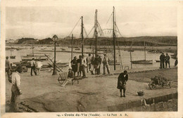 Croix De Vie * Le Port * Pêcheurs Et Promeneurs - Saint Gilles Croix De Vie
