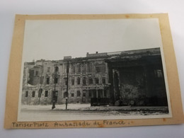 CPA CARTE PHOTO PARISER PLATZ AMBASSADE DE FRANCE RUINES RARE BELLE CARTE !! - Autres & Non Classés