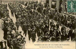 ÉVÉNEMENTS - Carte Postale - Funérailles Des Victimes Du Pluviose - Défilé Des Marins - L 74435 - Catastrophes