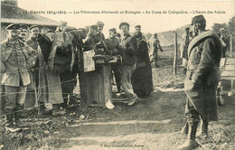 Camp De Coëtquidan * Les Prisonniers Allemands En Bretagne * L'heure Des Achats * Ww1 Militaria - Guer Coetquidan