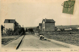Franconville * La Rue De La Station - Franconville
