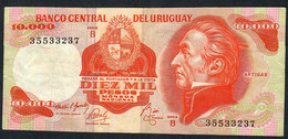 URUGUAY P53b 10000 Or 10.000 PESOS  1979 Serie B     VF    NO P.h. - Uruguay