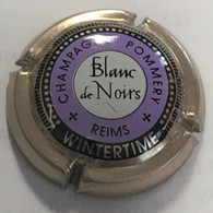 82 - Pommery Cuvée, Lettres Noires Reims, Blanc De Noirs, Violet Et Or Pâle, Wintertime (côte 4 Euros) - Pomméry