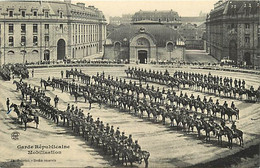 - D-div-ref-AV71- Paris - Garde Républicaine - Mobilisation - Gardes Républicains - Gendarmerie - Metiers - - Unclassified