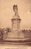 Thème: Monuments Aux Morts  Ou Lanterne Des Morts Ou Combattants 1870  : Autun  71      (voir Scan) - Monumenten