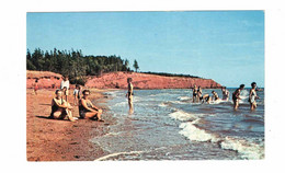 KEPPOCH BEACH, Prince Edward Island, Canada, Bathers At The Beach, Old Chrome Postcard - Andere & Zonder Classificatie