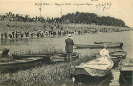 CHER  ARGENT SUR SAULDRE  étang Du Puits La Grande Digue (pecheurs ) - Argent-sur-Sauldre