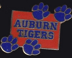 67851-Pin's.Auburn Tigers.basket-ball.Université Auburn. - Basketball