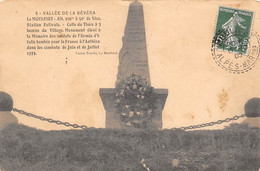 Thème: Monuments Aux Morts  Ou Lanterne Des Morts Ou Combattants 1870  :  Le Moulinet  06      (voir Scan) - Monumenten