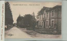 VILLERS-FARLAY - PLACE DE LA MAIRIE ( Rue  Animée ) (2020 OCTOBRE 191) - Villers Farlay